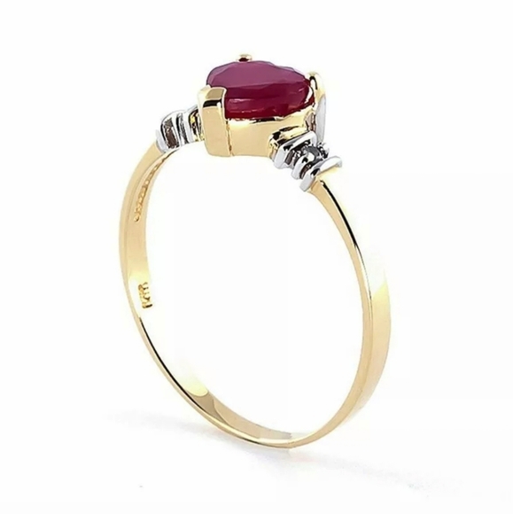 *Sale* New Heart Shaped Gemstone 18kt Gold Ring. - Picture 2 of 4